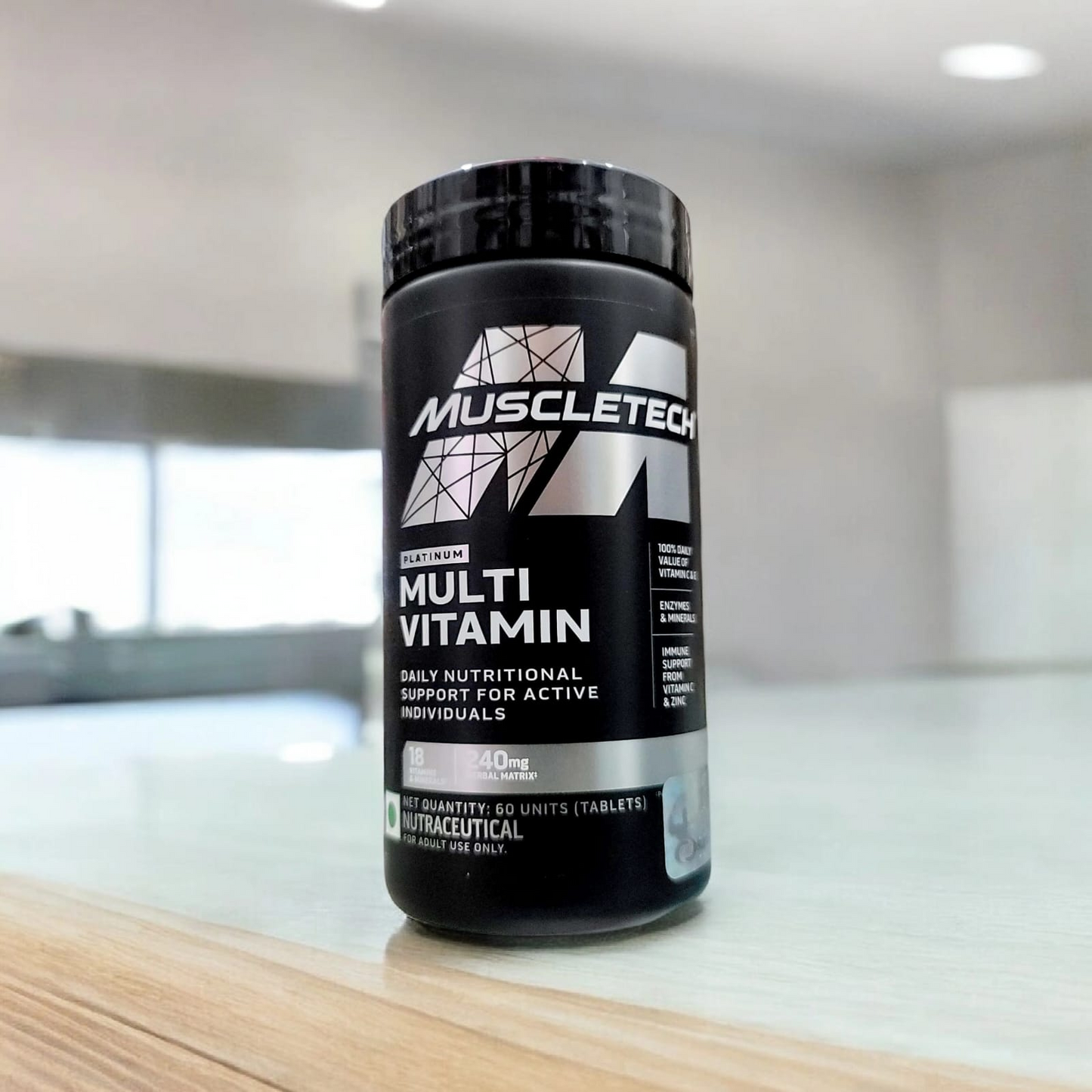 MUSCLETECH PLATINUM MULTIVITAMIN  suprementos